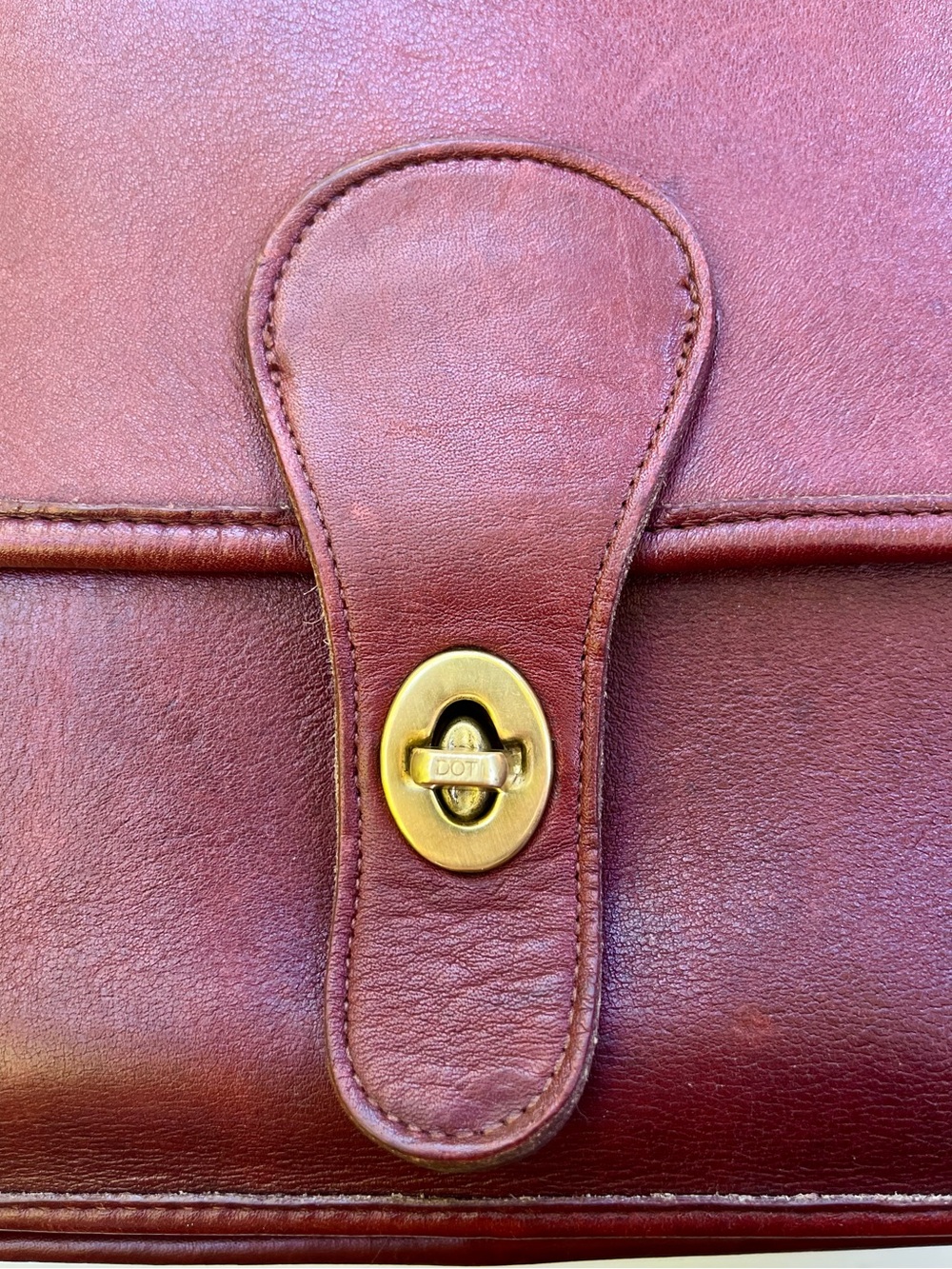Vintage Coach Metropolitan Brief - pre-94 - United States- Bordeaux - Style 5180 - Picture 9 of 16